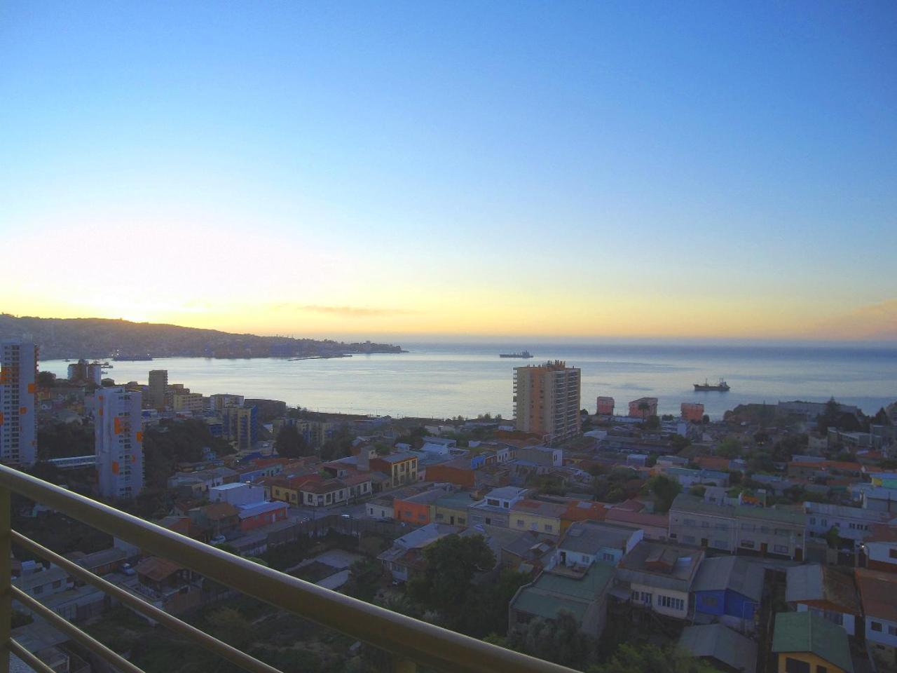Alluring View At Valparaiso Departamento Exterior photo